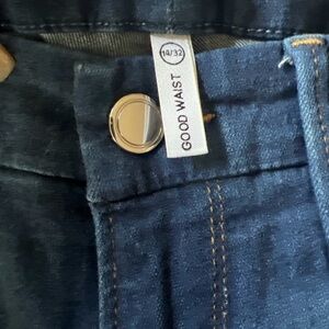 Good American women’s skinny jeans size 14/32. Good waist